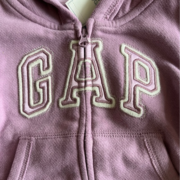 NWT GAP Sparkly Arch Logo Hoodie Hooded Sweatshirt Purple Baby Girls 12-18 month - Picture 3 of 5